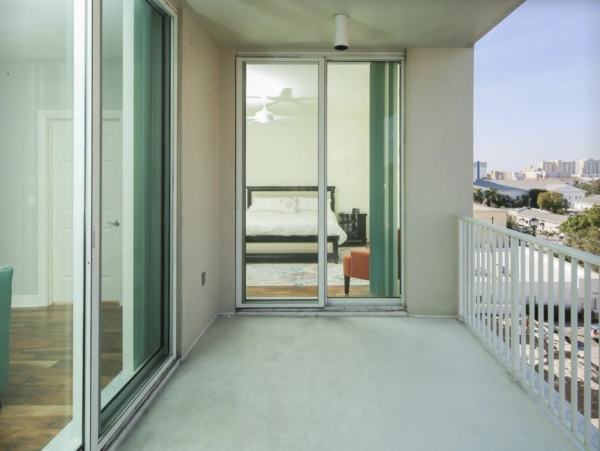 Two Bedroom Vacation Condo in Sarasota Sleeps 4 Guests